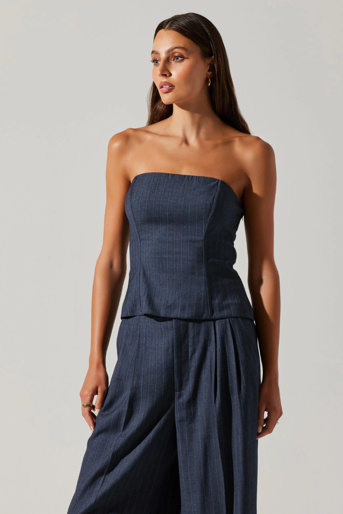 Kalani Pinstripe Tube Top – The Dressing Room