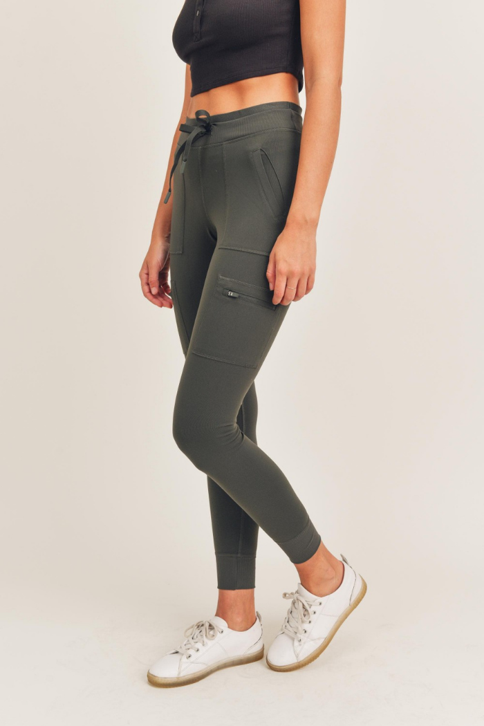 Mono B Leggings